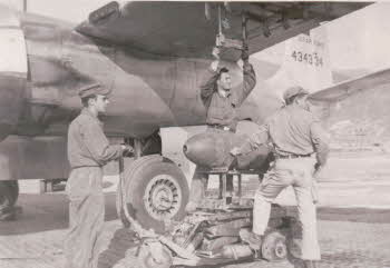 Attaching missile on flight, U.S. Air force