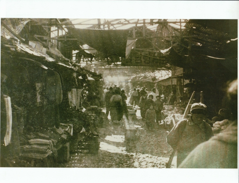 A 1954 covered marketplace in Chuncheon.